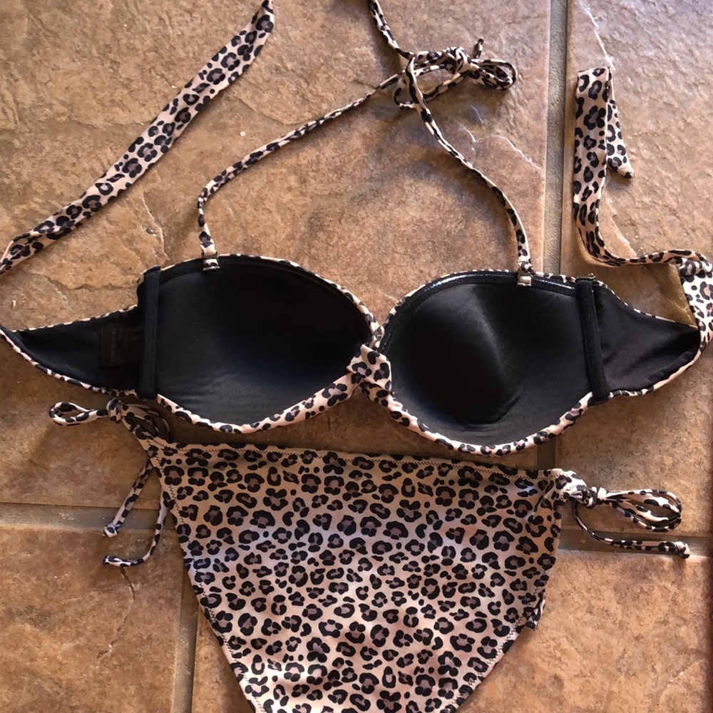 H&M Animal bikini top and bottom 42 size us 12 - Picture 2 of 2